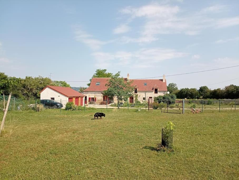 Villa Longere Berrichonne, Calme Absolu, 13 Personnes à Saint-Pierre-les-Etieux Extérieur photo